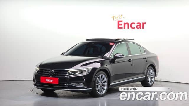 Volkswagen Passat GT, 2022