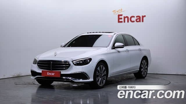 Mercedes-Benz E-Class, 2023