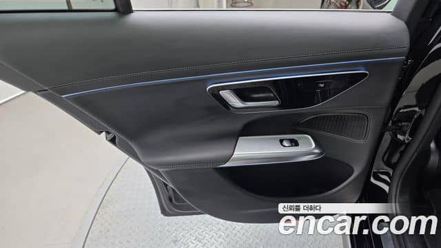 Mercedes-Benz E-Class, 2025