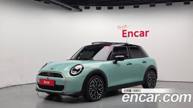 Mini Cooper S, 2024