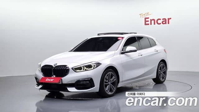 BMW 1 Series, 2021
