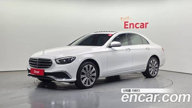 Mercedes-Benz E-Class, 2023