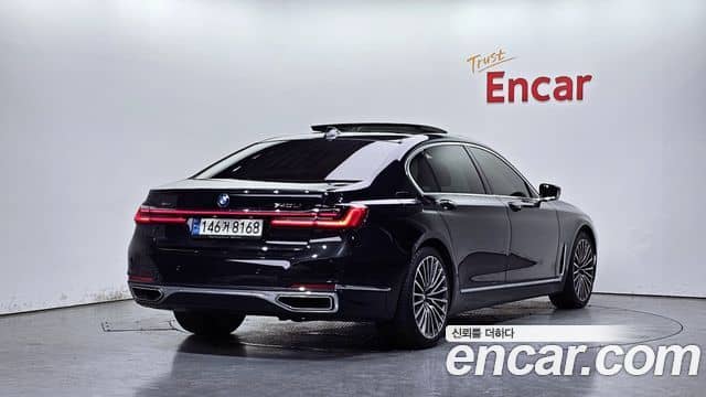 BMW 7 Series, 2021