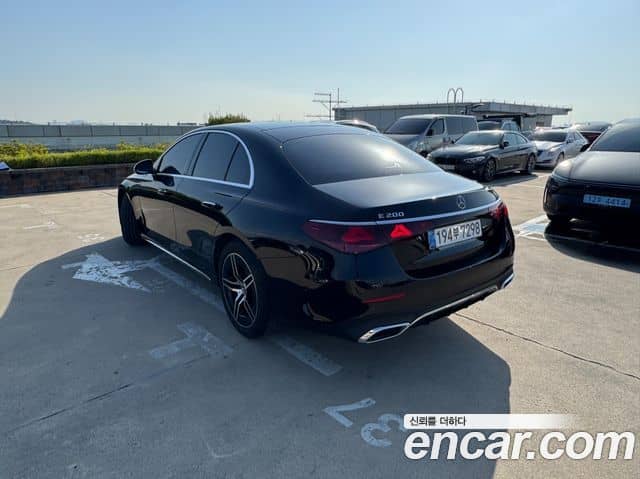 Mercedes-Benz E-Class, 2026