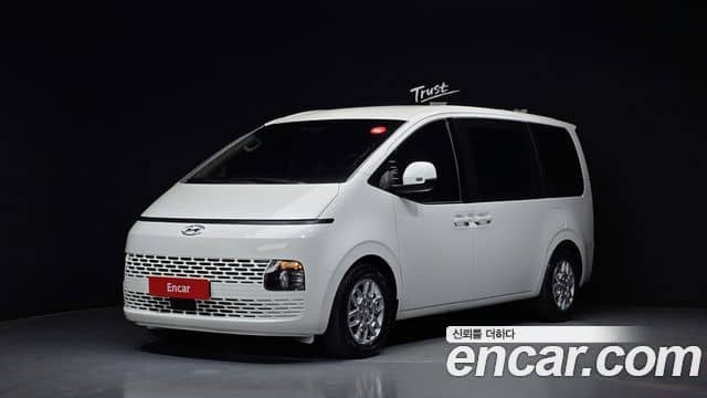 Hyundai Staria, 2022