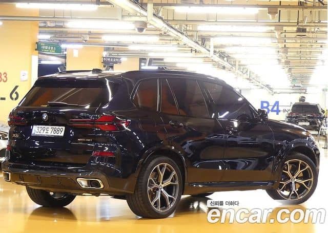 BMW X5, 2025