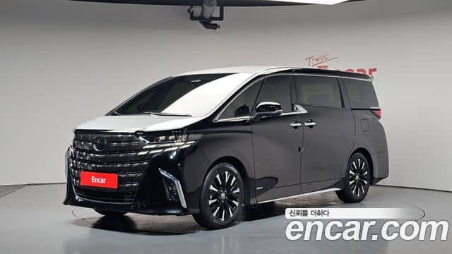 Toyota Alphard, 2023