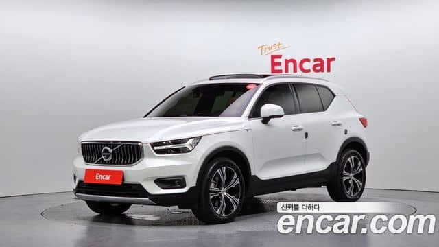 Volvo XC40, 2022