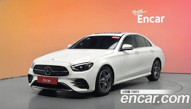 Mercedes-Benz E-Class, 2023