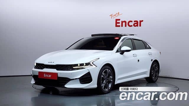 Kia K5, 2021