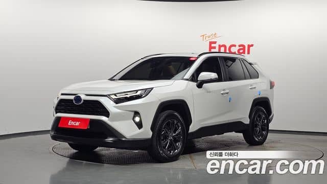 Toyota RAV4, 2024
