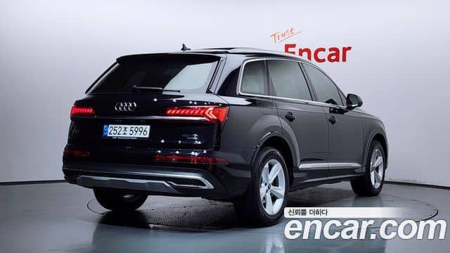 Audi Q7, 2021
