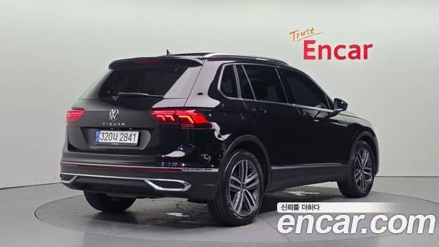 Volkswagen Tiguan, 2022