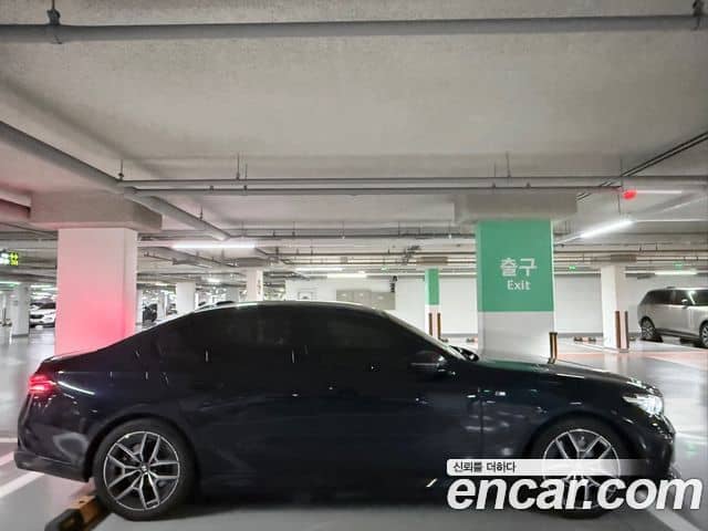 BMW 5 Series, 2025