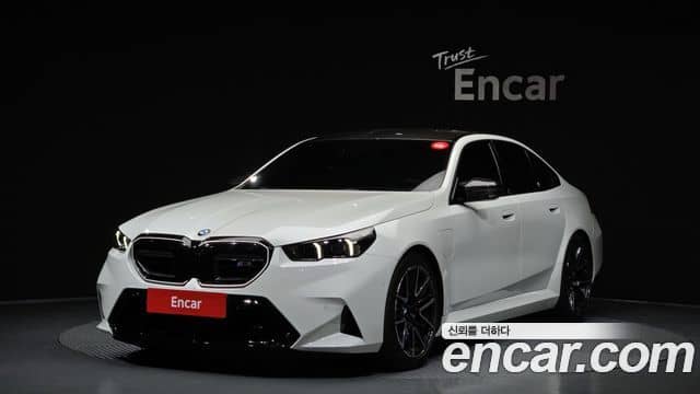 BMW M5, 2025