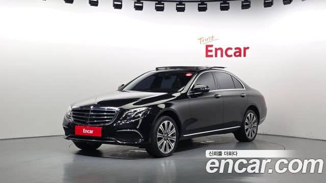 Mercedes-Benz E-Class, 2020