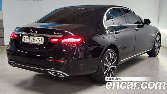 Mercedes-Benz E-Class, 2021