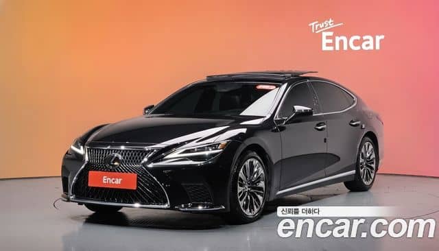 Lexus LS500, 2022