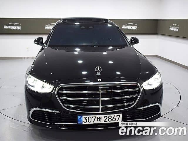 Mercedes-Benz S-Class, 2022