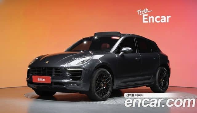 Porsche Macan, 2018
