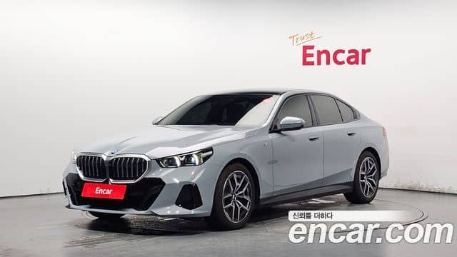 BMW 5 Series, 2025