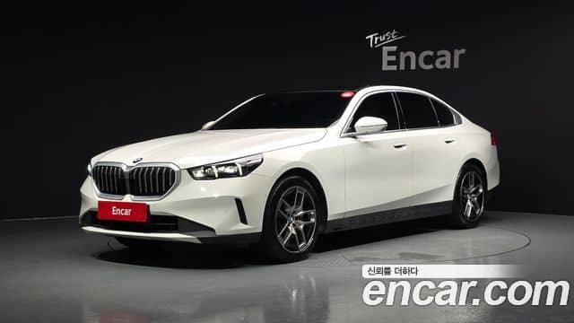 BMW 5 Series, 2023