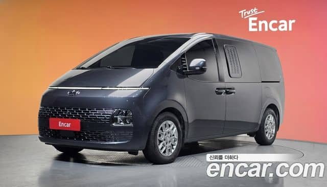 Hyundai Staria, 2023