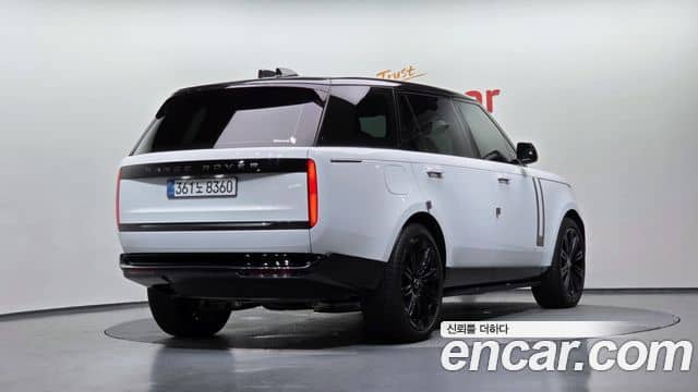 Land Rover Range Rover, 2025