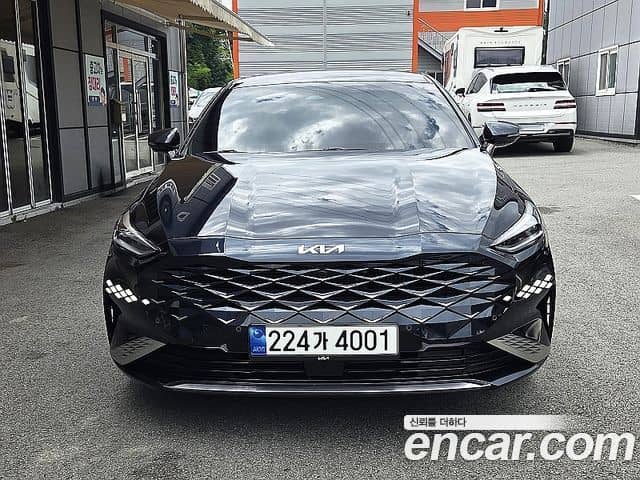 Kia K8, 2023