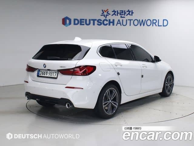 BMW 1 Series, 2021