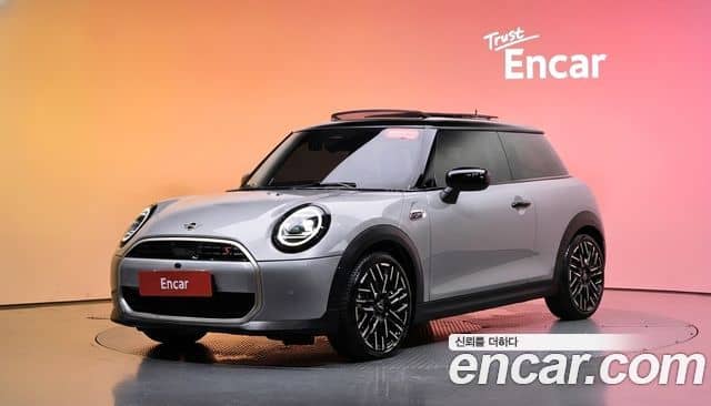 Mini Cooper S, 2024