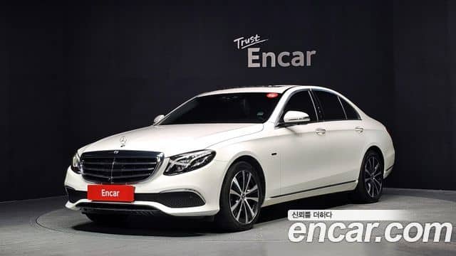 Mercedes-Benz E-Class, 2020