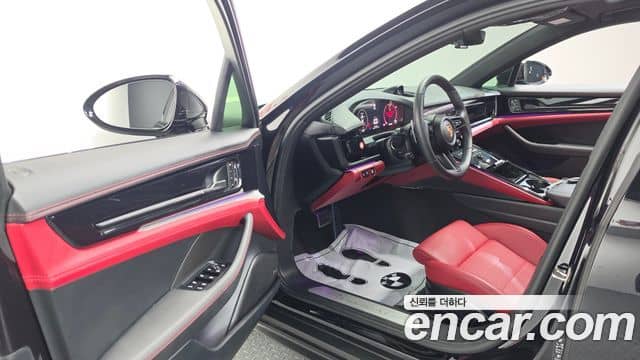 Porsche Panamera, 2025