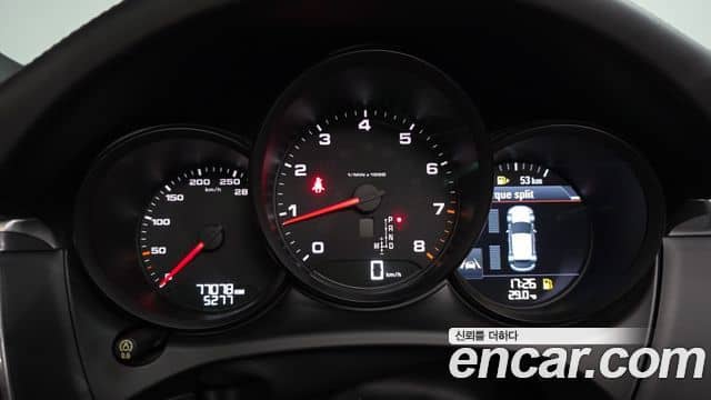Porsche Macan, 2018