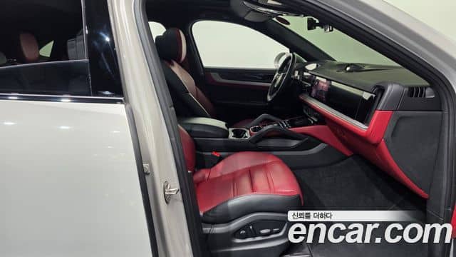 Porsche Cayenne, 2024