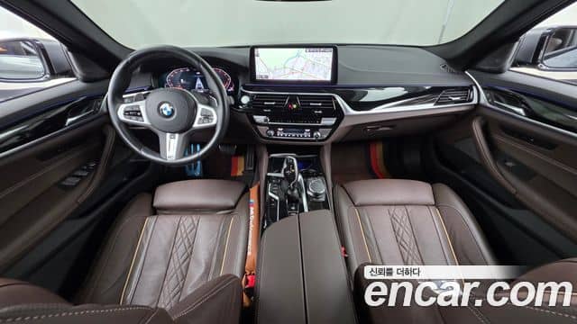 BMW 5 Series, 2023