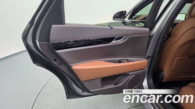Genesis G80, 2022