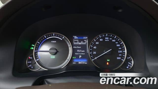 Lexus ES300h, 2018