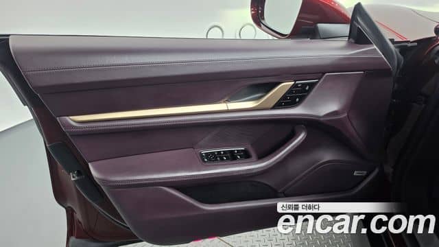 Porsche Taycan, 2020