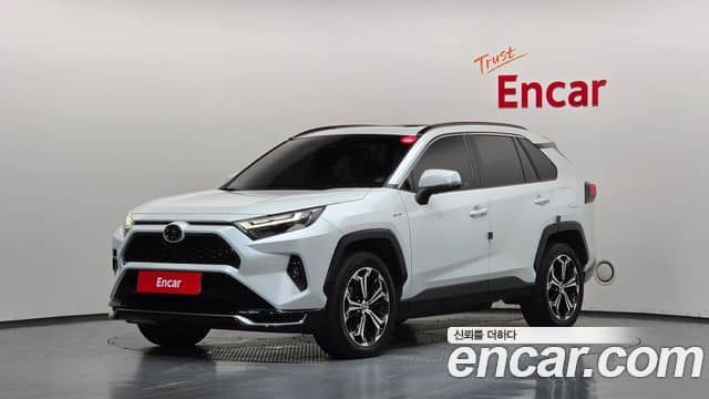 Toyota RAV4, 2025