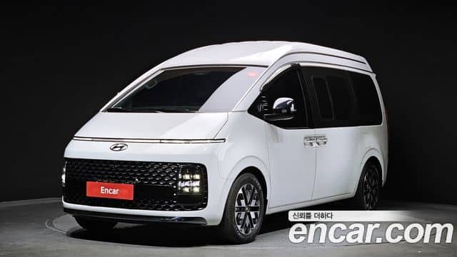 Hyundai Staria, 2023