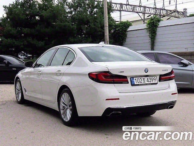 BMW 5 Series, 2021