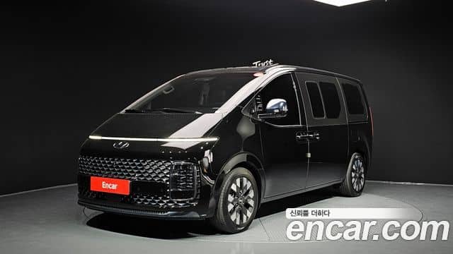 Hyundai Staria, 2022