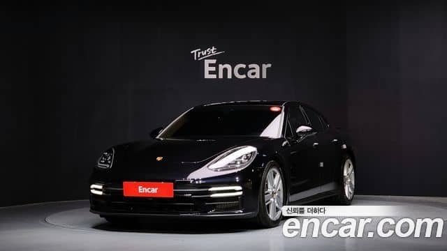 Porsche Panamera, 2021