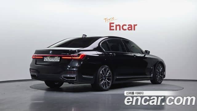 BMW 7 Series, 2020