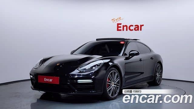 Porsche Panamera, 2020