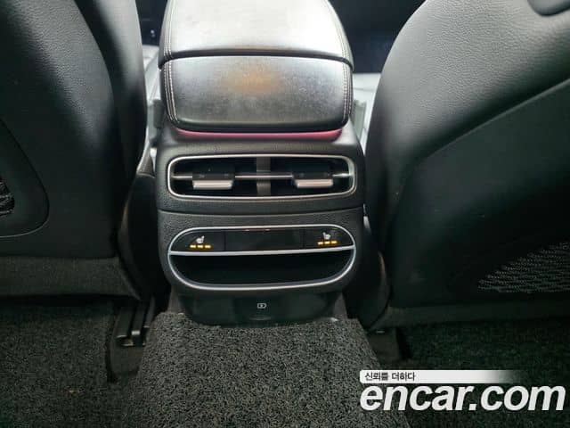 Genesis GV70, 2021