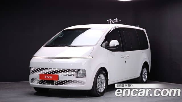 Hyundai Staria, 2024
