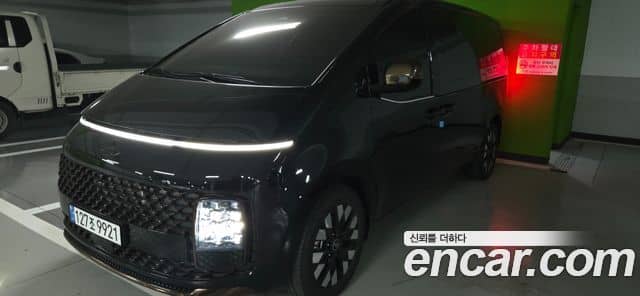 Hyundai Staria, 2025