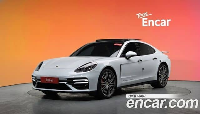 Porsche Panamera, 2018